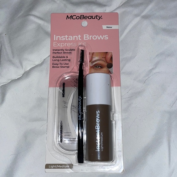 MCo Beauty Instant Brows Express kit - Picture 1 of 1